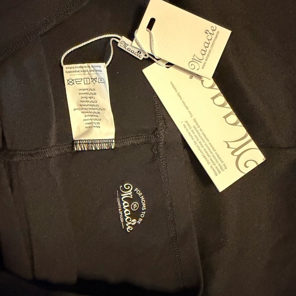 NWT Women's Black High-Waisted maternity Shorts - Picture 2 of 2